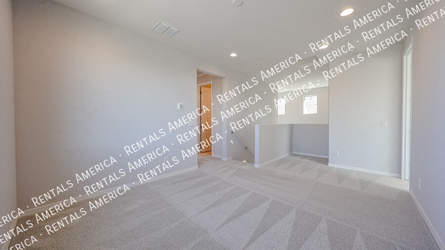 Building Photo - 17611 W Missouri Ave