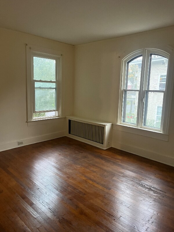 Building Photo - 17 Fonda Ave