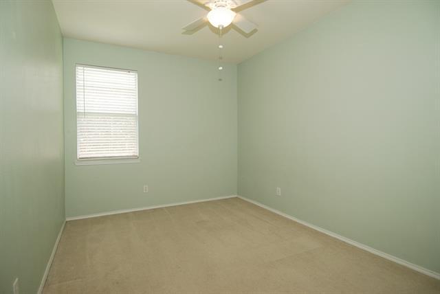 Building Photo - 9732 Kingsmill Dr