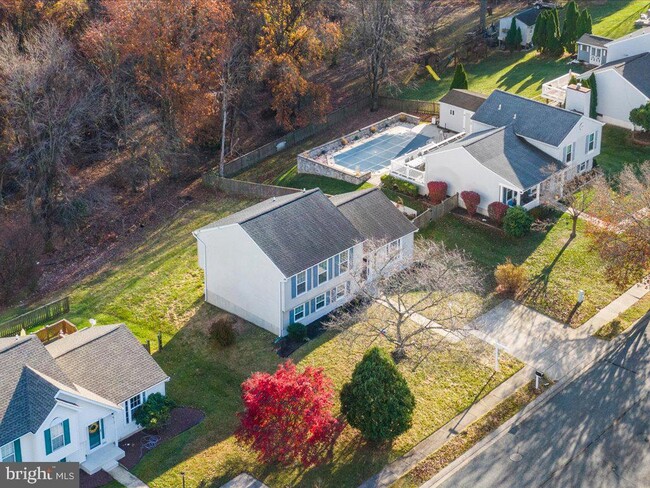 Building Photo - 911 Towson Rd