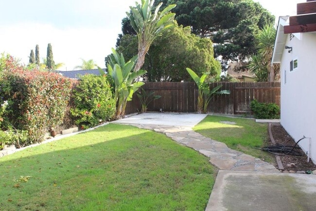 Building Photo - 3Bed/2Bath Upgraded Home off Mira Mesa Blvd~ Lepus