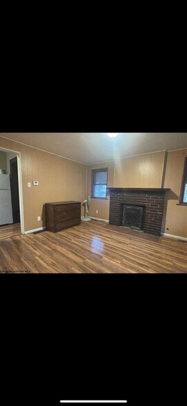 Building Photo - 804 Glenn Ave