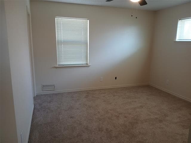 Building Photo - 910 Worcester Ln