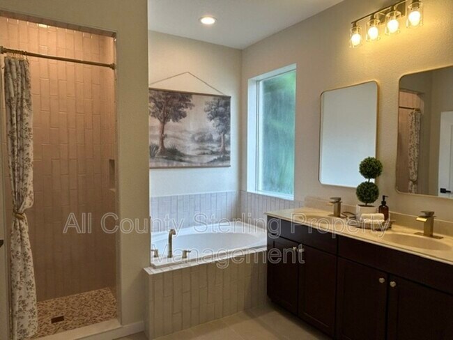 Building Photo - 184 Birchmont Dr