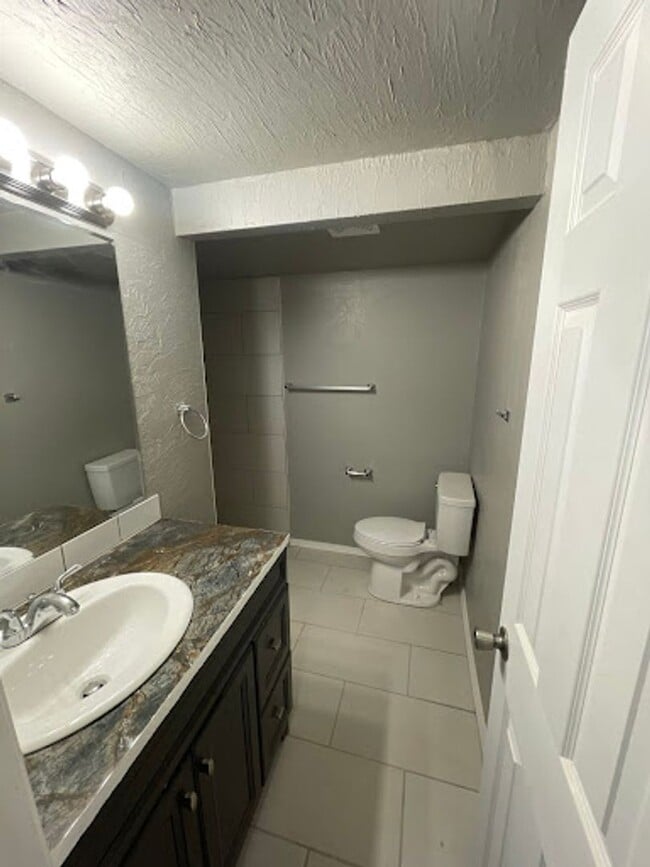 Building Photo - Awesome 3 bed 3 bath for rent!!!