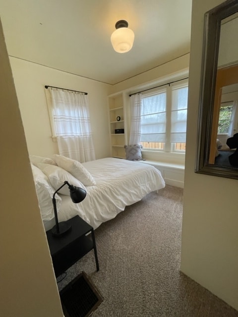 Building Photo - 437 NW 6th St