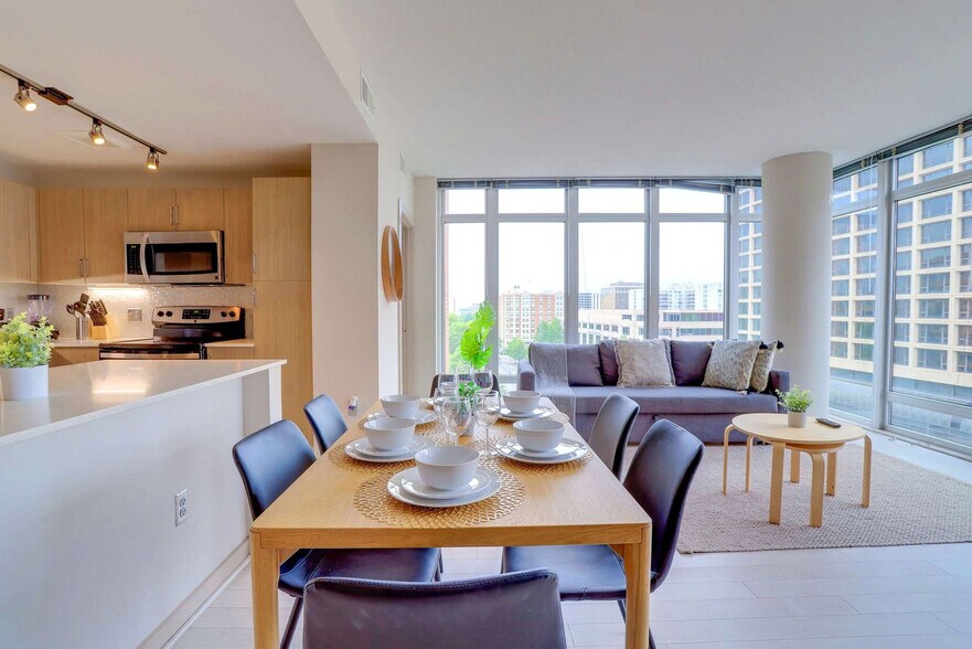 Building Photo - 22202 18th St S