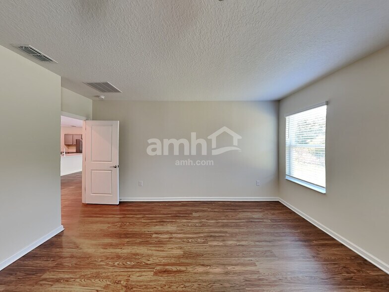 Building Photo - 4365 Seven Canyons Dr