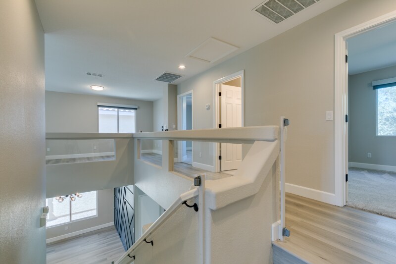 Building Photo - 10908 Royal Highlands St