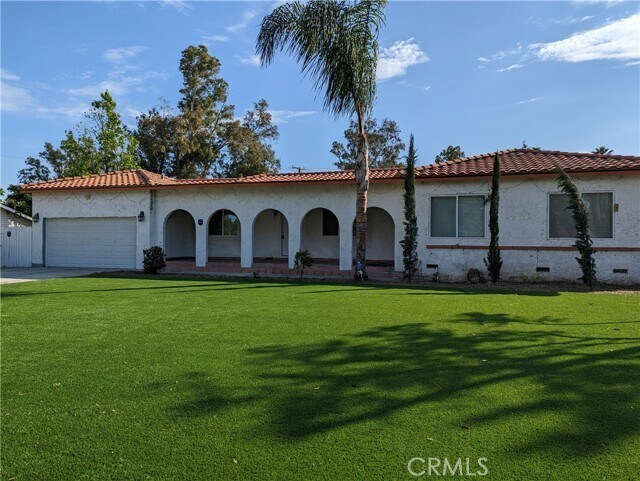 Primary Photo - 15683 Palomino Dr