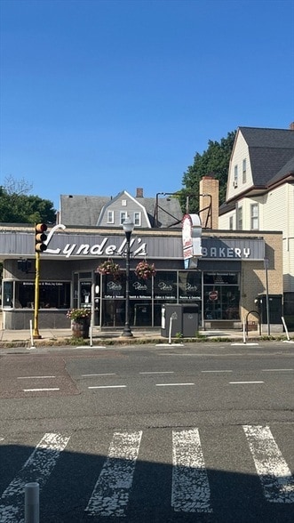 Building Photo - 108 Bristol Rd