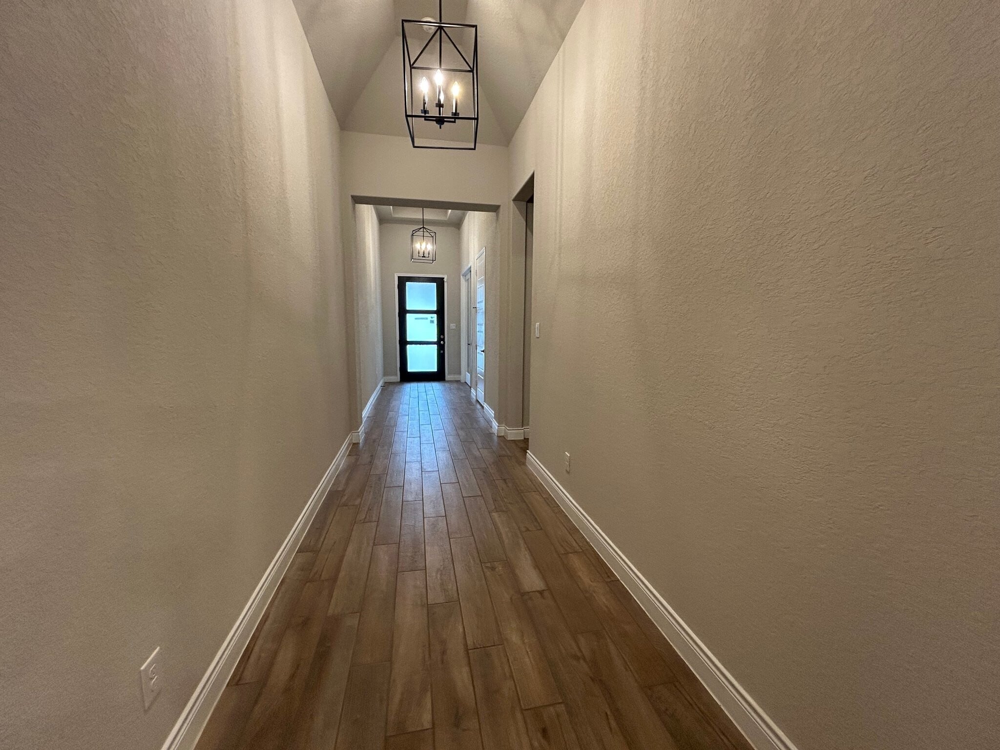 Building Photo - 14081 May Mist