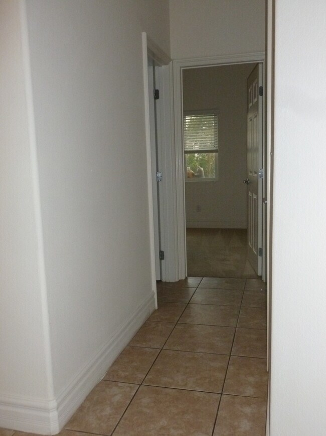 Building Photo - 9689 Kampsville Ave