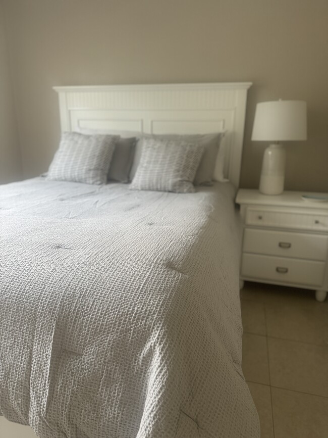 Building Photo - 4105 Residence Drive