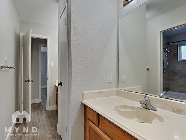 Building Photo - 16806 Square Rigger Ln