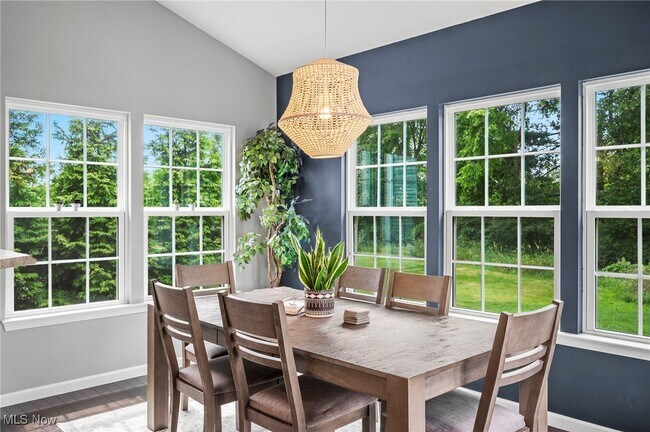 Building Photo - 3071 Liberty Ledges Dr