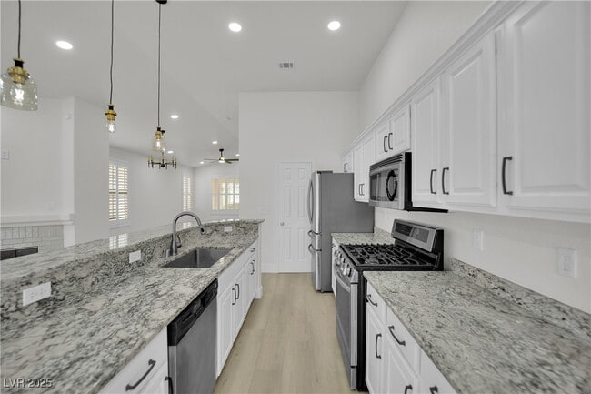 Building Photo - 3027 Panorama Ridge Dr