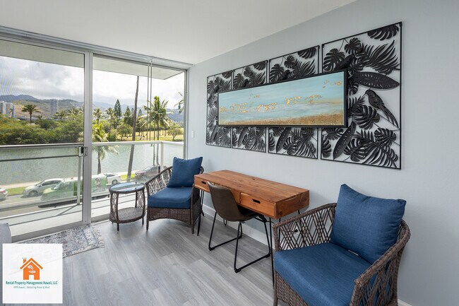 Building Photo - 2233 Ala Wai Blvd