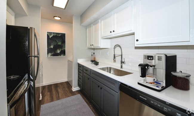 Kitchen - Avana Woods