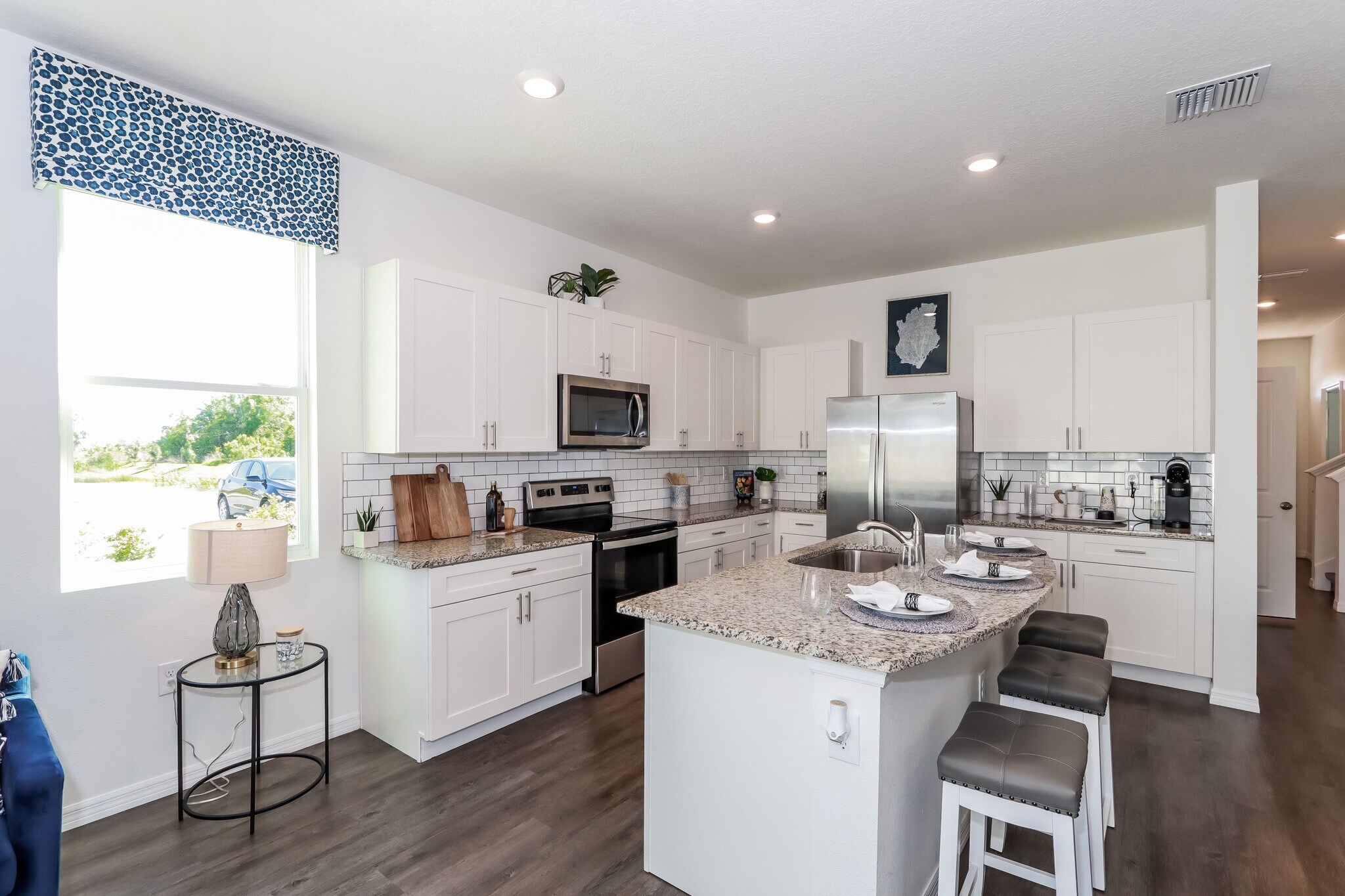 Building Photo - 11867 Mountain Retreat Ln