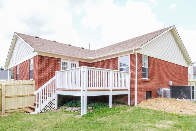 Building Photo - 2900 Hearthside Dr