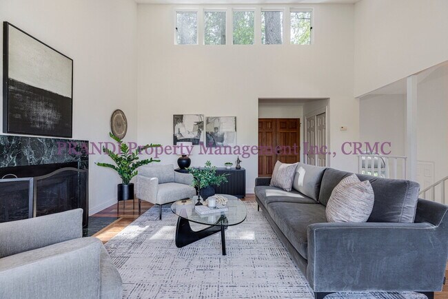 Building Photo - Woodacre Retreat Like Home with Views and ...