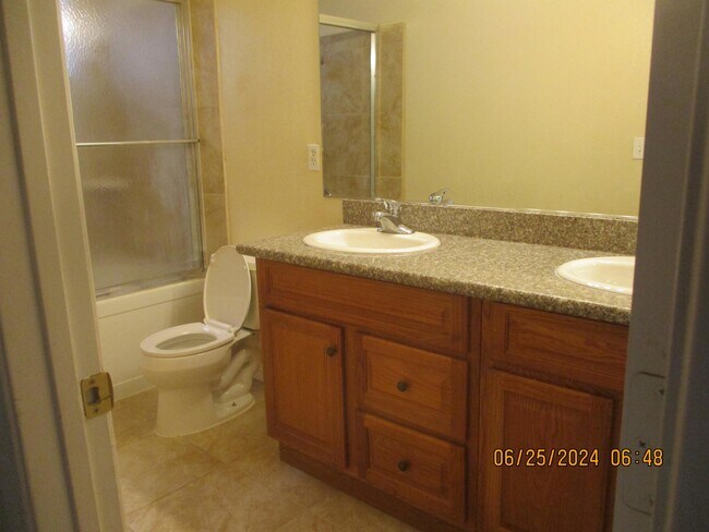 Building Photo - 8216 Grassy Point Cir