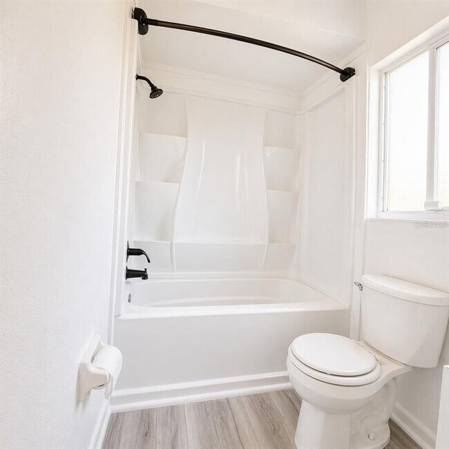 Building Photo - 8305 N Marks St