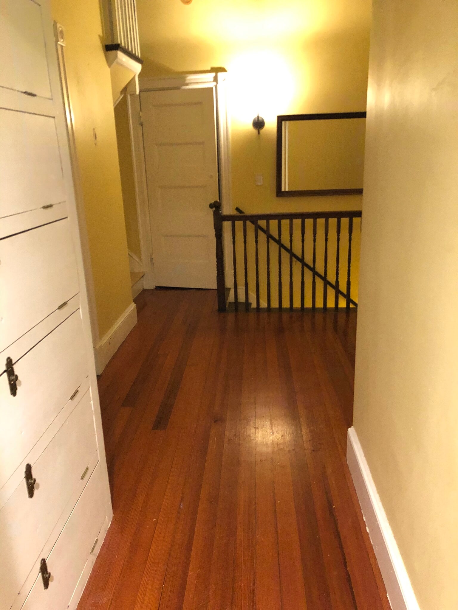 Foyer - 40 Walpole St