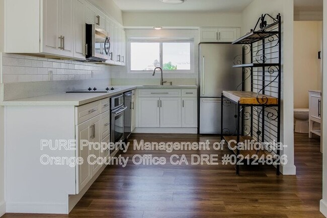 Building Photo - 3626 Calle Casino