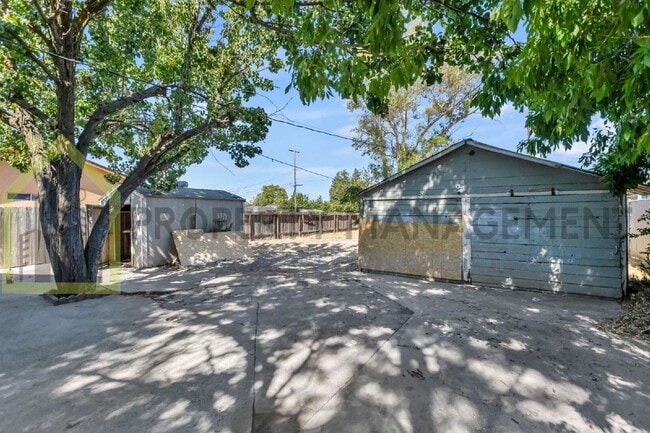 Building Photo - Charming 2-Bedroom Bungalow in Sacramento