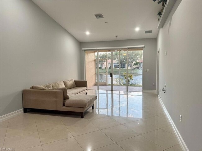 Building Photo - 8153 Sanctuary Dr