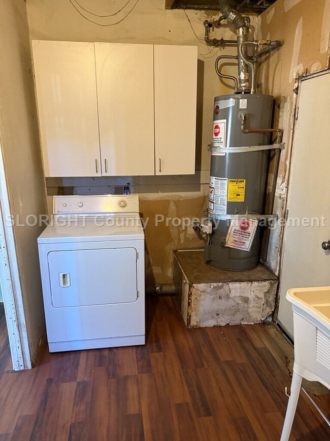 Building Photo - AVAILABLE NOW - 2 Bedroom / 1 Bathroom Home in Arroyo Grande