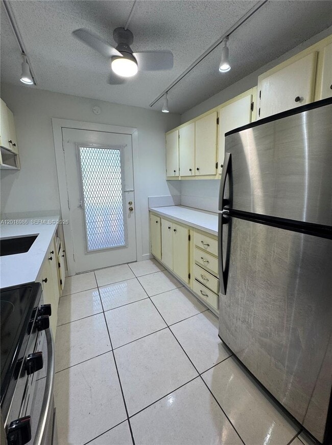 Building Photo - 65 NE 202nd Terrace