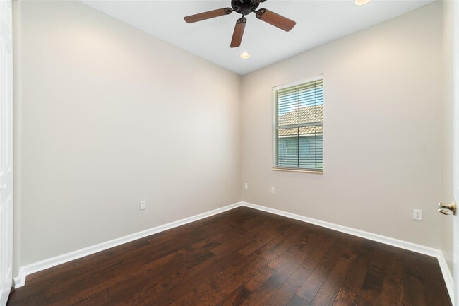 Building Photo - 1323 Vía De Pepi