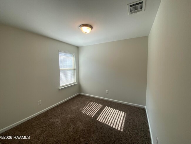 Building Photo - 15819 Olive Grv Dr