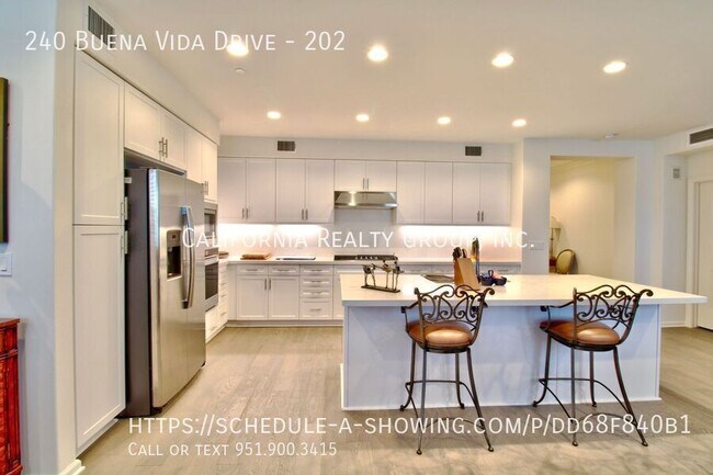 Building Photo - 240 Buena Vida Dr