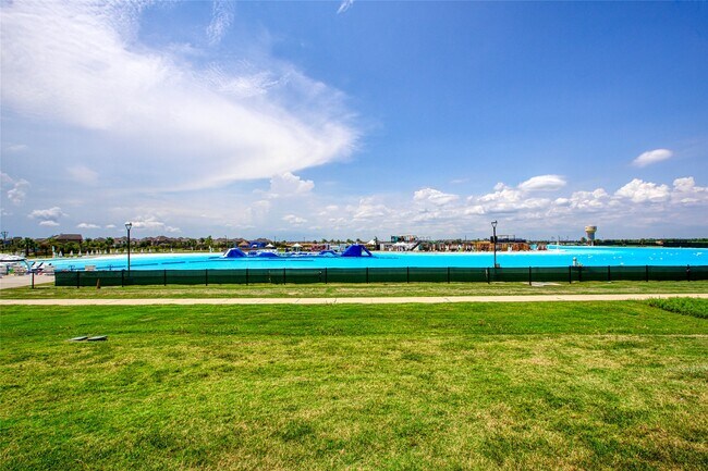 Building Photo - 3009 Floating Barque Dr