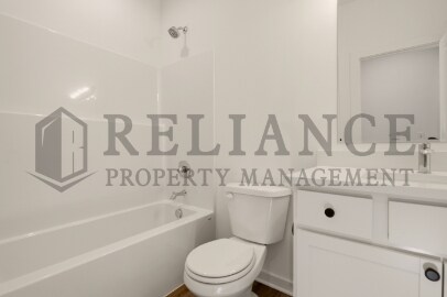 Building Photo - 5301 N Pinecrest Ct