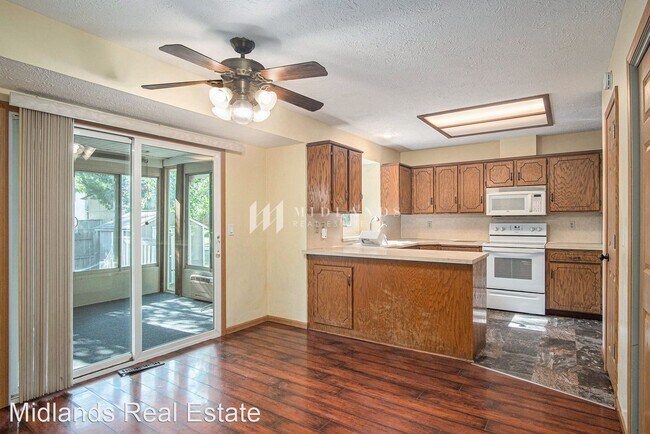 Building Photo - 3 br, 2.5 bath House - 11006 Bandlytown Place