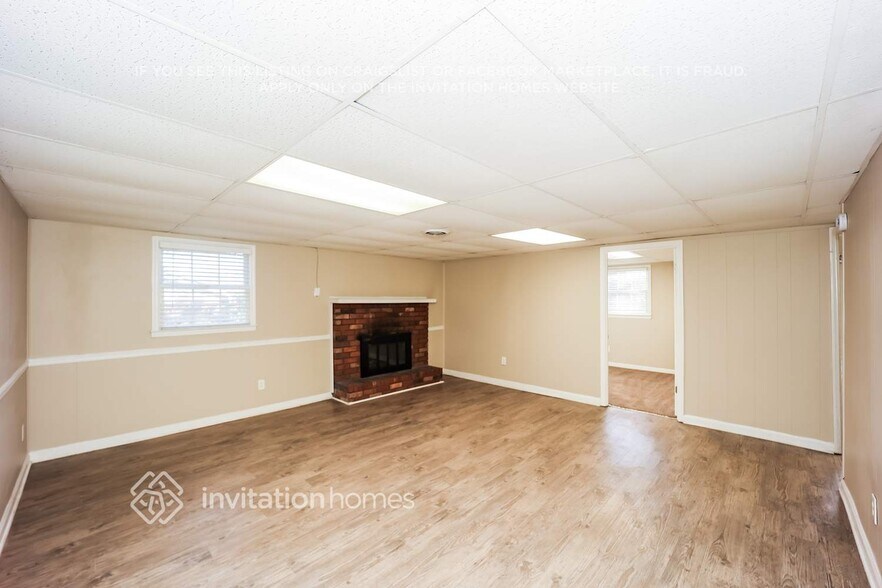 Building Photo - 5444 Wilder Dr