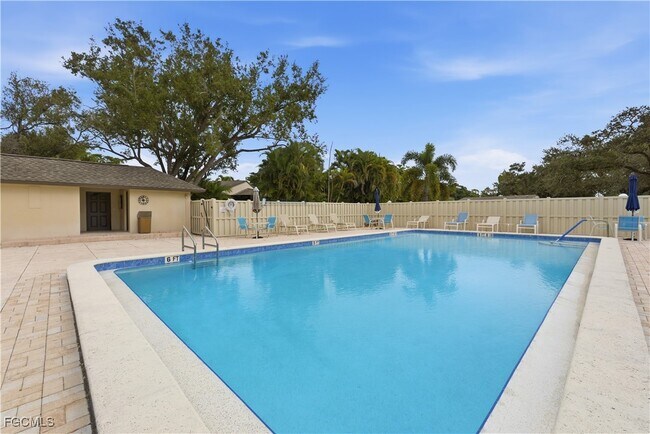 Building Photo - 5829 Wild Fig Ln