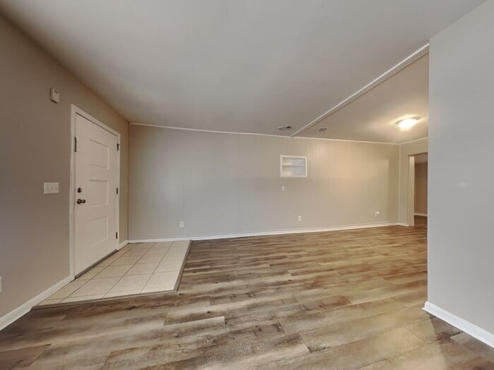 Building Photo - 8207 Patou Dr S