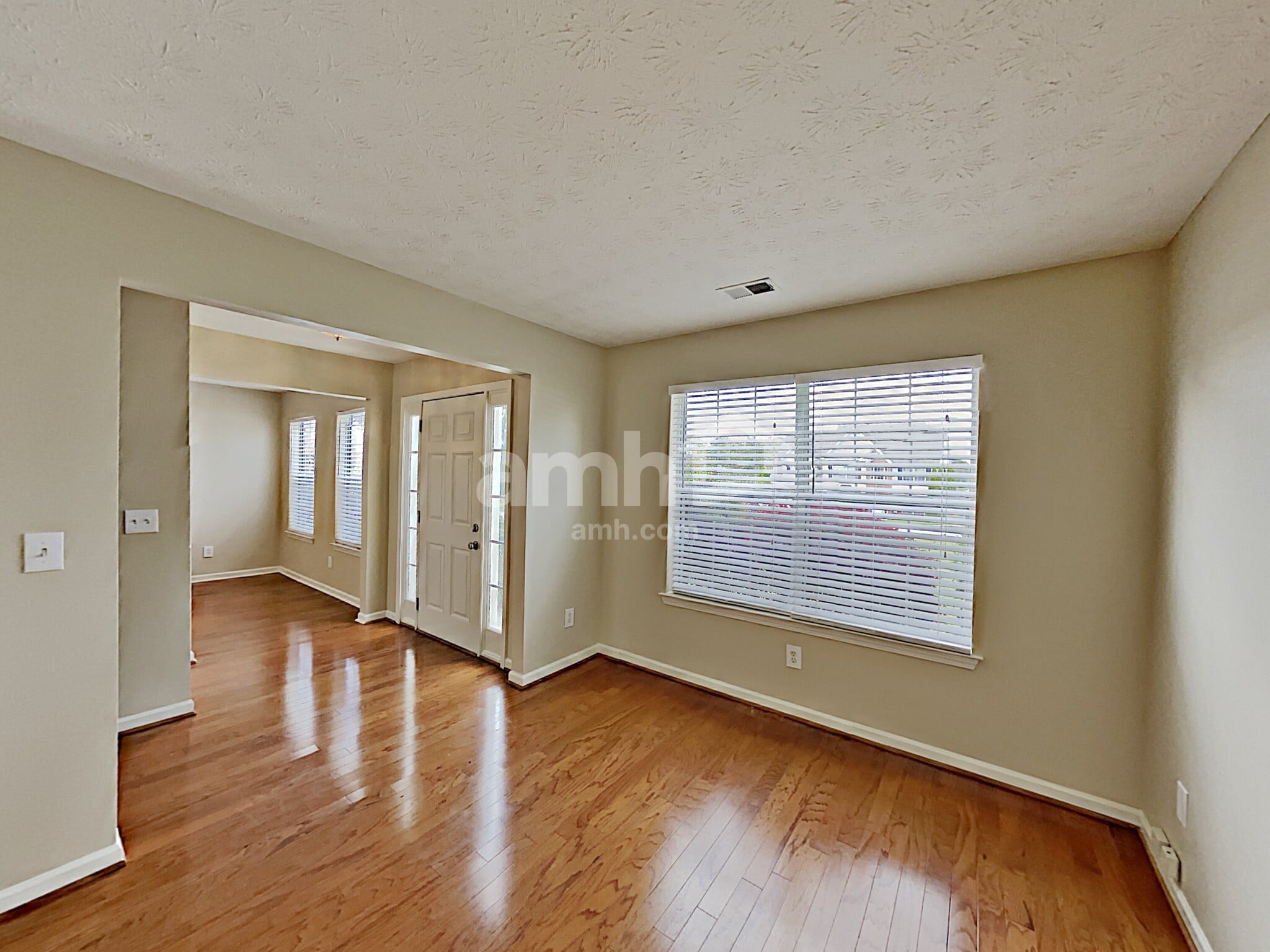 Building Photo - 3114 Golfe Links Ct