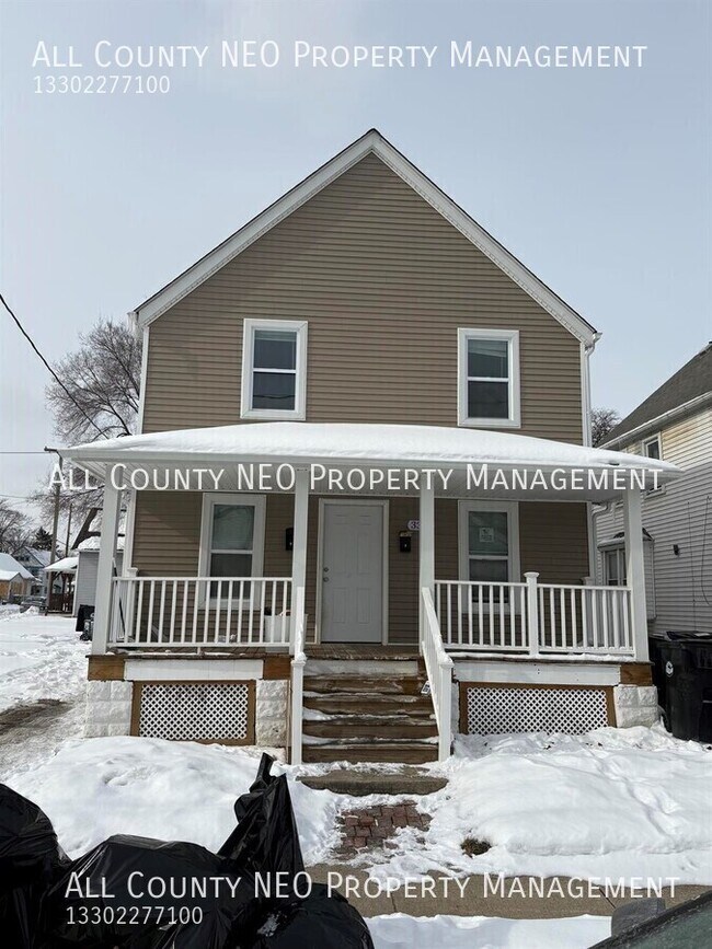 Building Photo - 3320 W 56th St