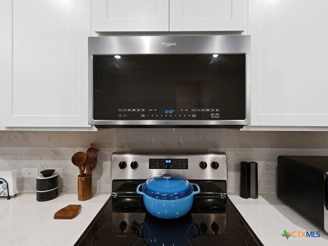 Building Photo - 3073 Charyn Wy