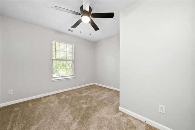 Building Photo - 605 Market Pl Ln