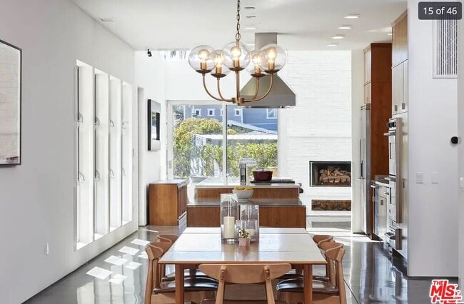 Building Photo - 4430 Lindblade Dr