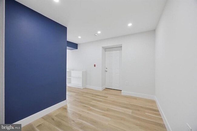 Building Photo - 4522 Baker St