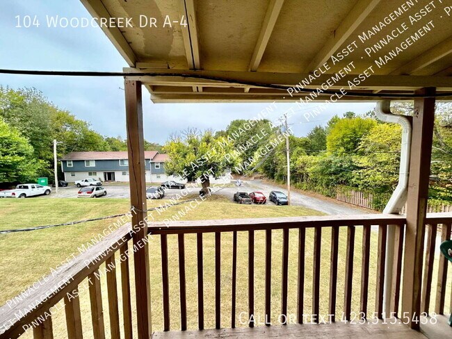 Building Photo - 104 Woodcreek Rd